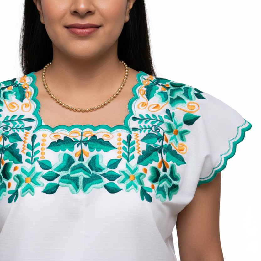 Vestido Huipil Blanco Bordado en Ambos Lados Yucateco a Mano Modelo It