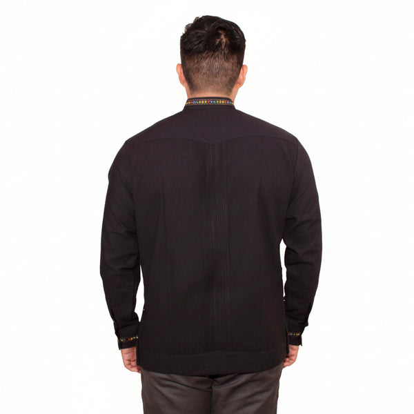 Guayabera Yucateca Negra De Lino Real Modelo Montejo Manga Larga