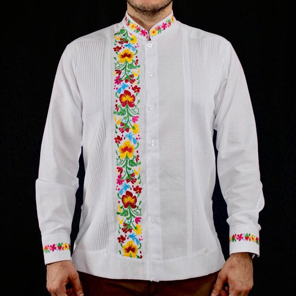 Guayabera Yucateca Bordada Blanca Multicolor Modelo Colibrí de Manga Larga para Hombre