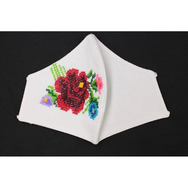 Cubrebocas Artesanal Blanco Bordado A Mano Flor Roja