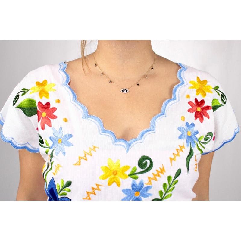 Blusa Blanca de Lino Bordada Yucateca Modelo EstrellaTeya ArtesanalBlu