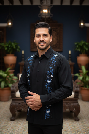 Guayabera Bordada Yucateca Negro Modelo Colibrí Manga Larga para Hombre