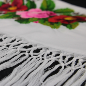 Rebozo Chal Artesanal Yucateco 100% Bordado a Mano en Punto de Cruz 2 metros (SOBREPEDIDO)