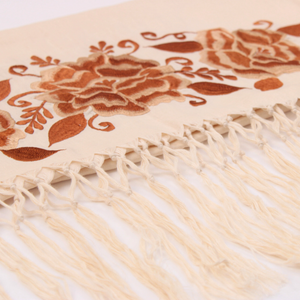 Rebozo Chal Artesanal Beige 100% Lino Bordado Yucateco 2.10 metros