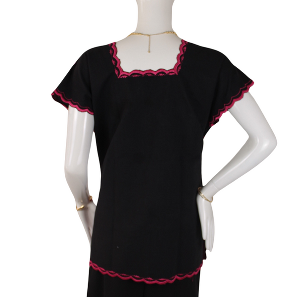 Handgefertigte schwarze Yucatecan-Bluse, handbestickt, Modell Natalia