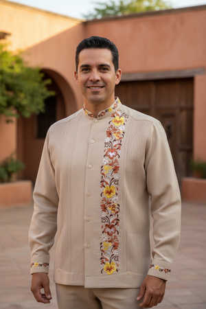 Guayabera Bordada Yucateca Beige Modelo Colibrí Manga Larga para Hombre