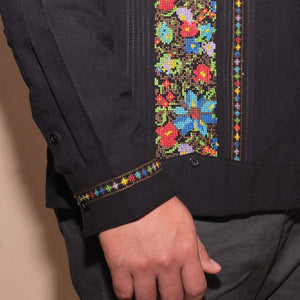 Guayabera Yucateca Negra De Lino Real Modelo Montejo Manga Larga