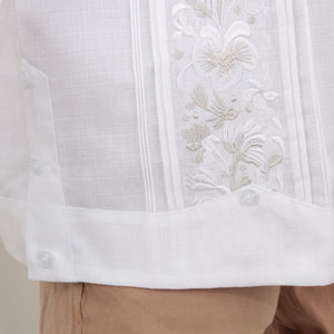 Guayabera Bordada Yucateca Blanca Modelo Colibrí Manga Larga Para Hombre