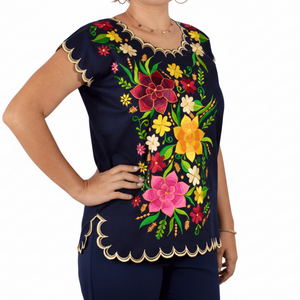 Blusa Yucateca Bordada Azul Marino Lino Modelo Estrella - Teya Artesanal